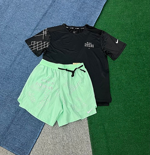 Ensemble Nike Running Division – T-shirt + Short