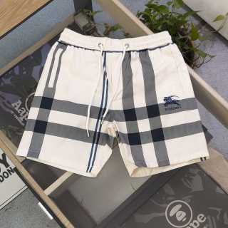 Short à Carreaux Style Burberry – Blanc/Beige