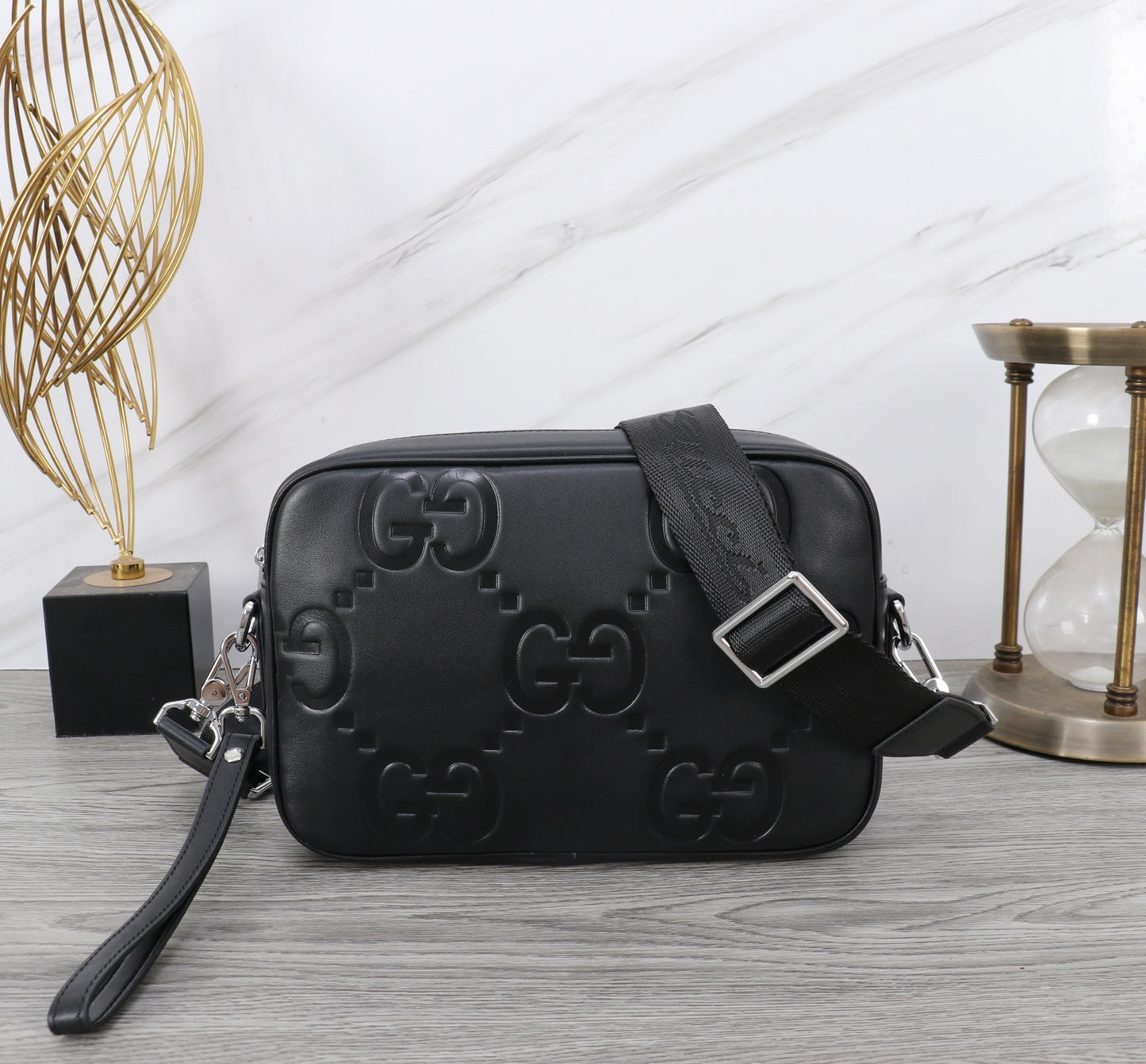 Sac Bandoulière Gucci GG Embossé Cuir Noir