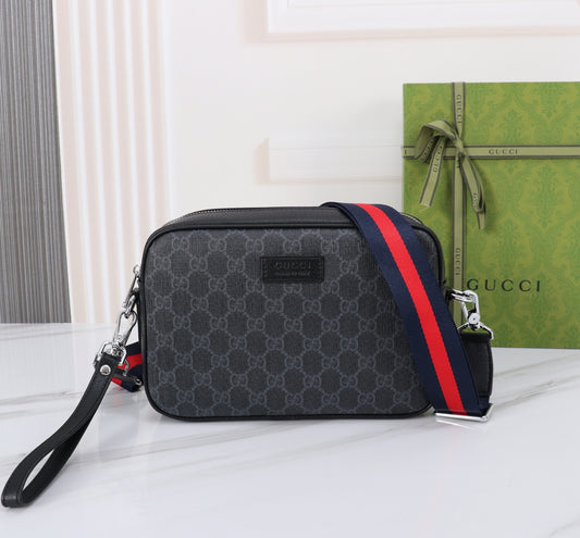Sac Bandoulière Gucci GG Supreme Noir