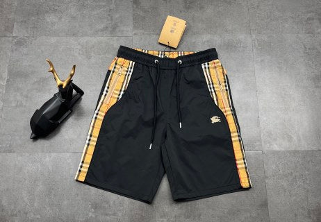 Short Style Burberry – Noir & Tartan Camel
