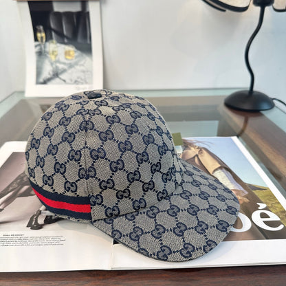 Casquette Gucci GG Supreme Beige Bande Web Marine Rouge