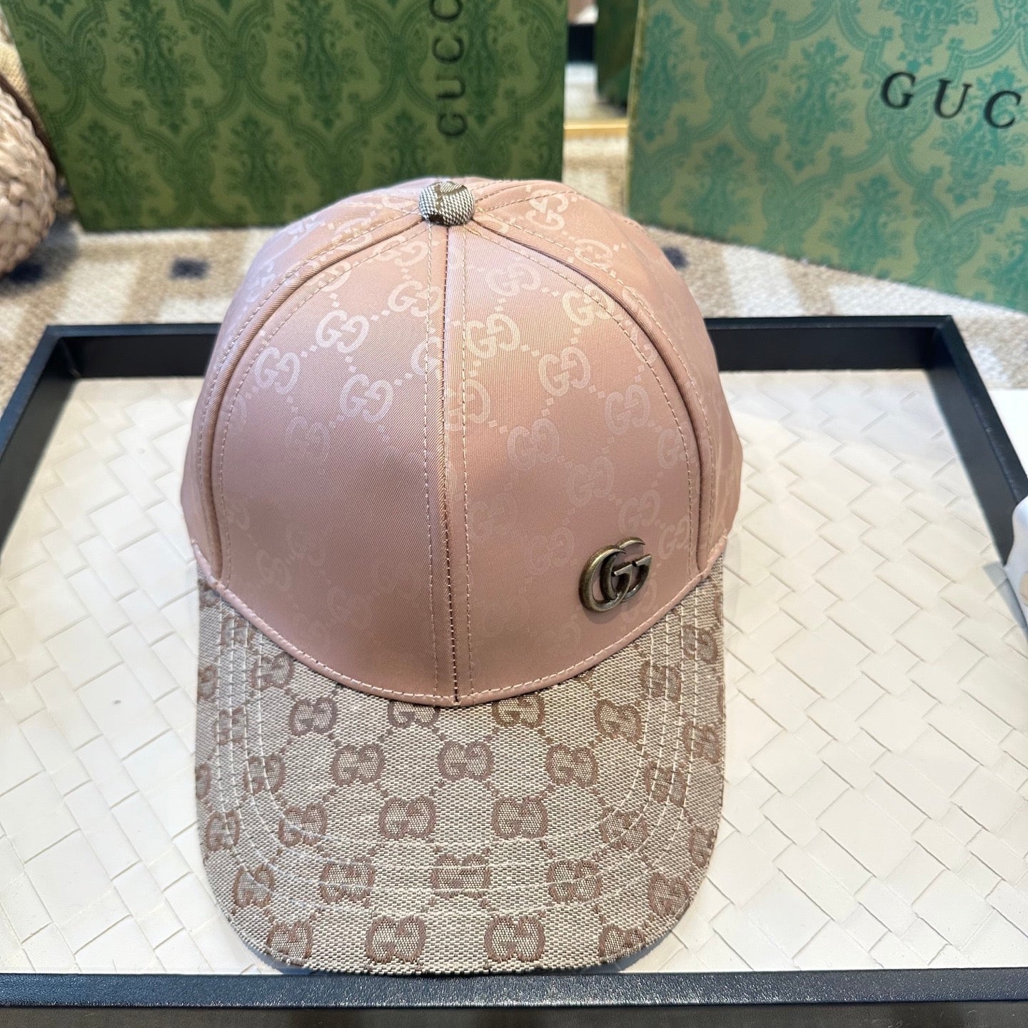 Casquette Gucci GG Supreme Rose Beige