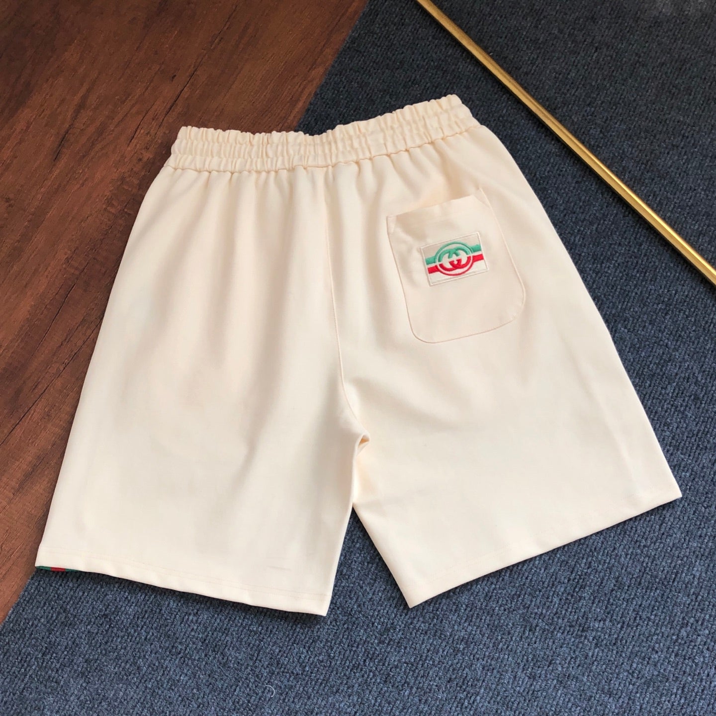 Short Gucci GG 1921 Crème Bandes Vertes