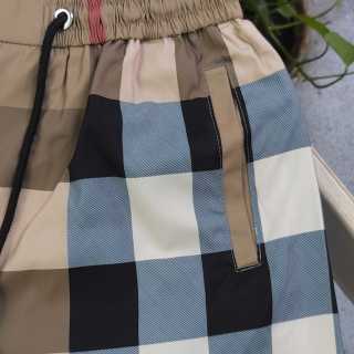 Short à Carreaux Style Burberry