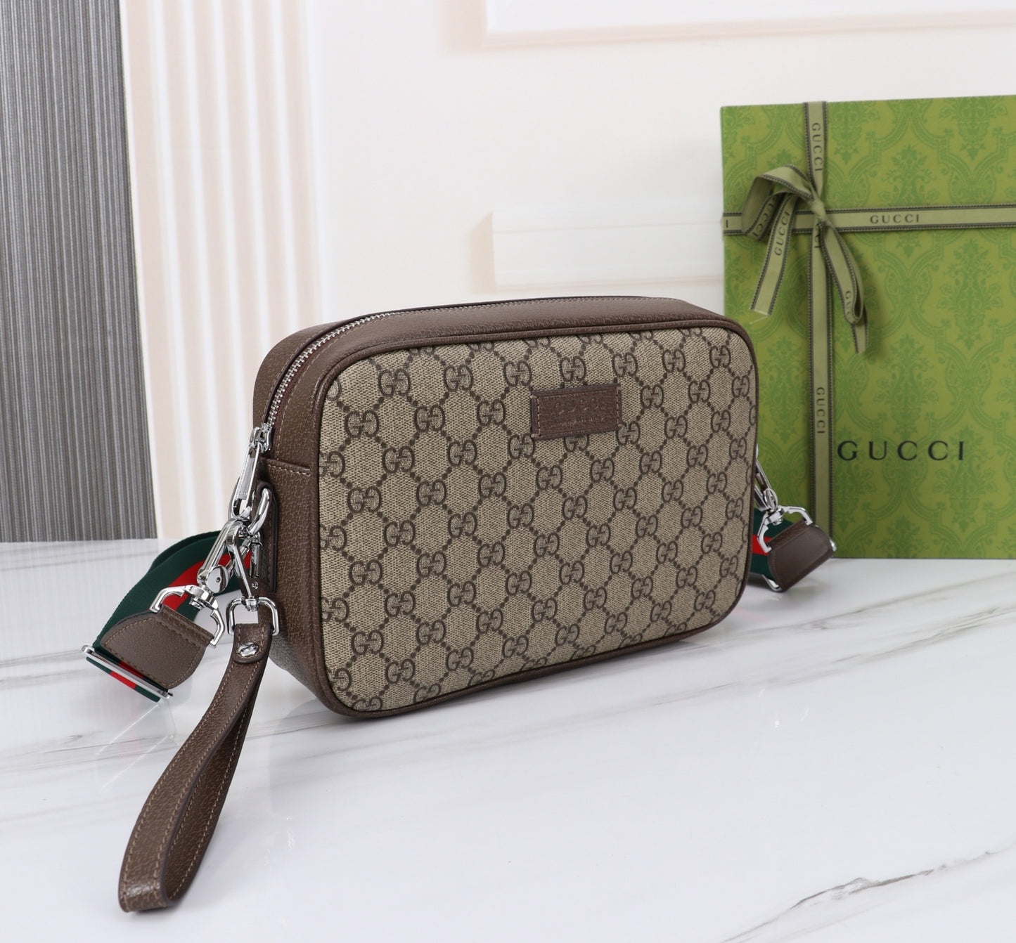 Sac Bandoulière Gucci GG Supreme Beige