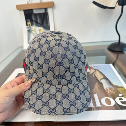 Casquette Gucci GG Supreme Beige Bande Web Marine Rouge