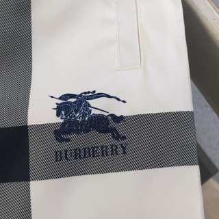 Short à Carreaux Style Burberry – Blanc/Beige
