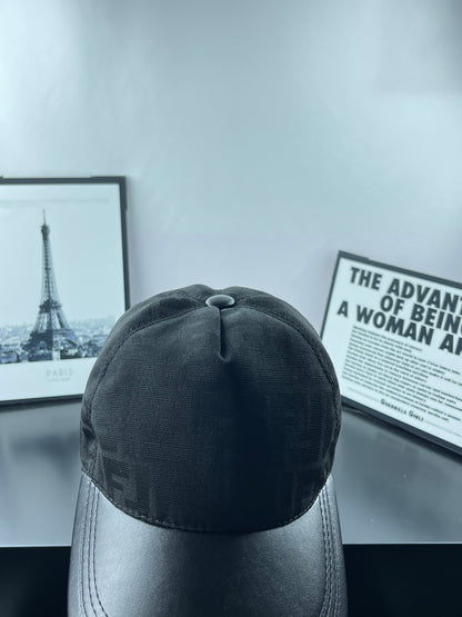 Casquette Fendi Noire Visière Cuir