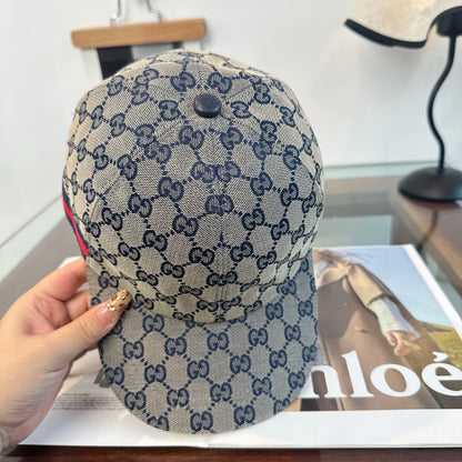 Casquette Gucci GG Supreme Beige Bande Web Marine Rouge