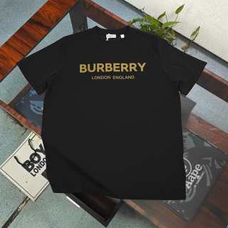 T-shirt Burberry London England – Inscription Dorée