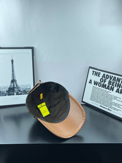 Casquette Fendi Monogramme FF Visière Cuir Camel