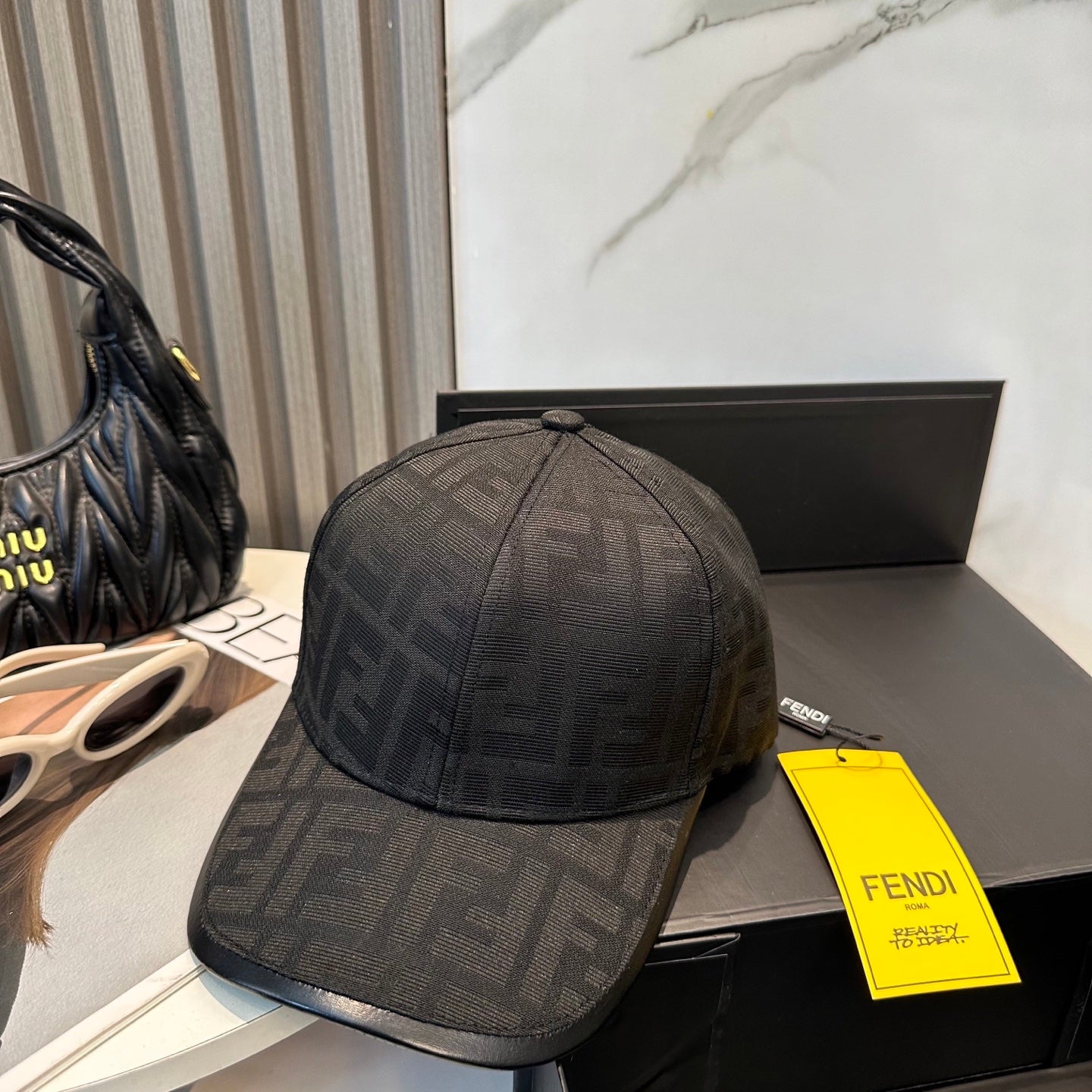 Casquette Style Fendi – Monogramme FF Noire