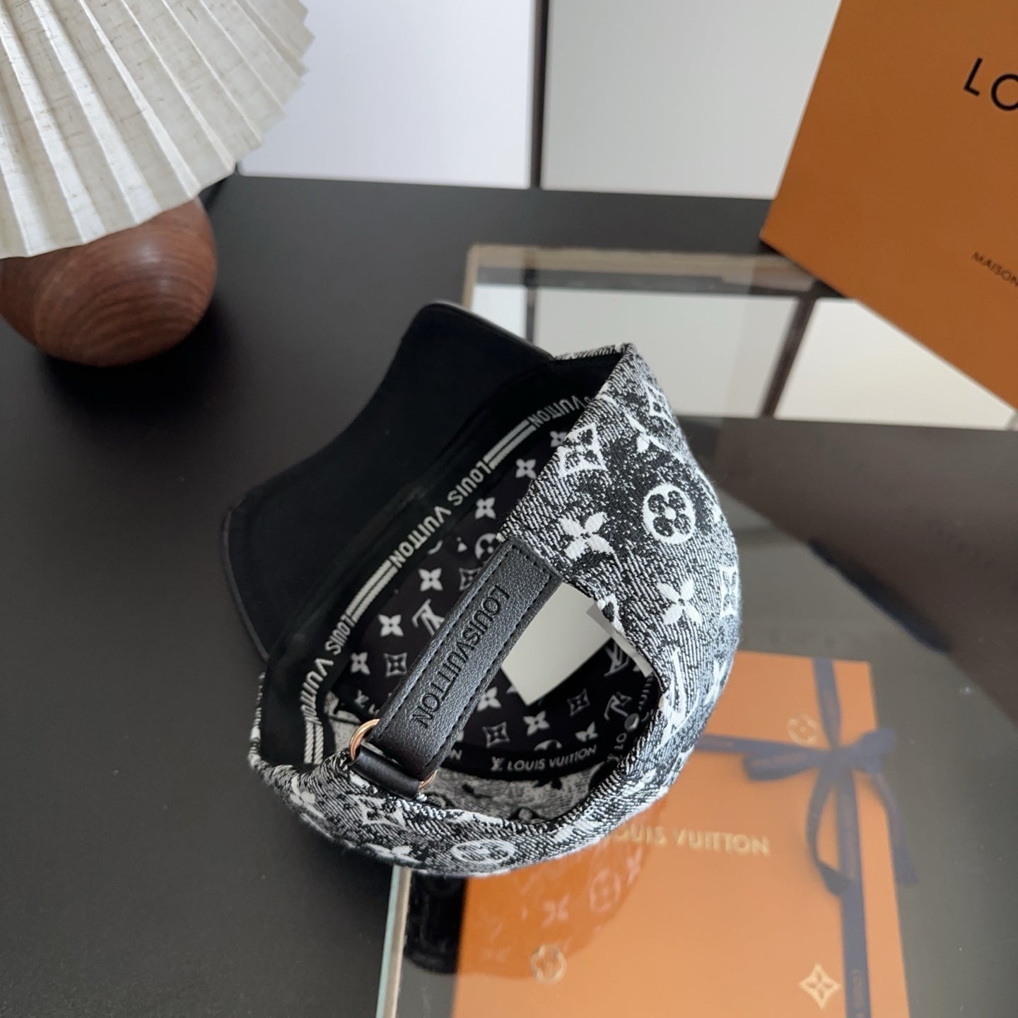 Casquette Motif Louis Vuitton Noir