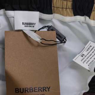 Short à Carreaux Style Burberry