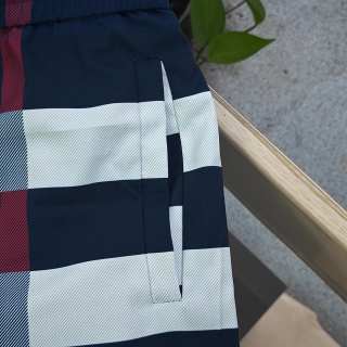 Short à Carreaux Style Burberry – Marine/Rouge