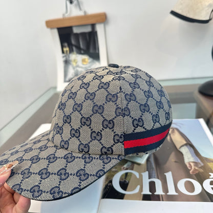 Casquette Gucci GG Supreme Beige Bande Web Marine Rouge