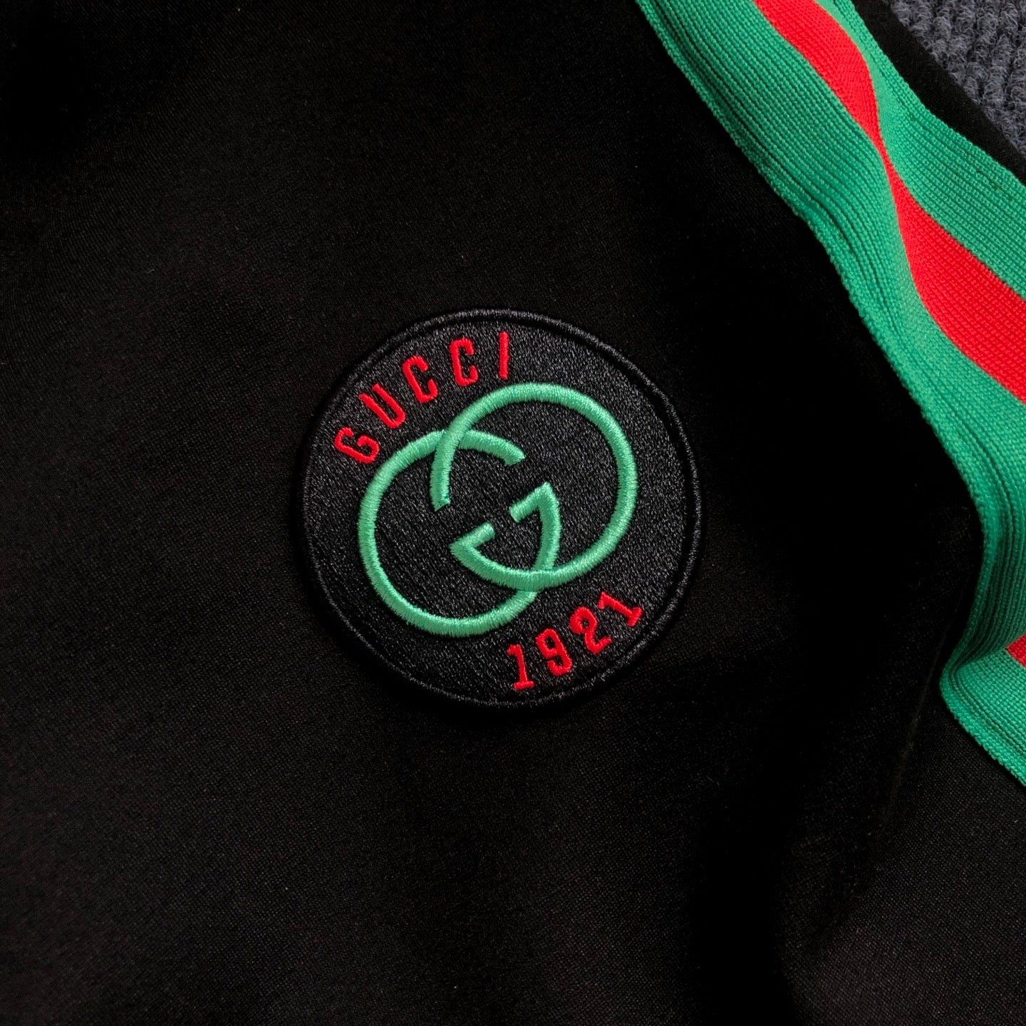 Short Gucci GG 1921 Noir Bandes Vertes
