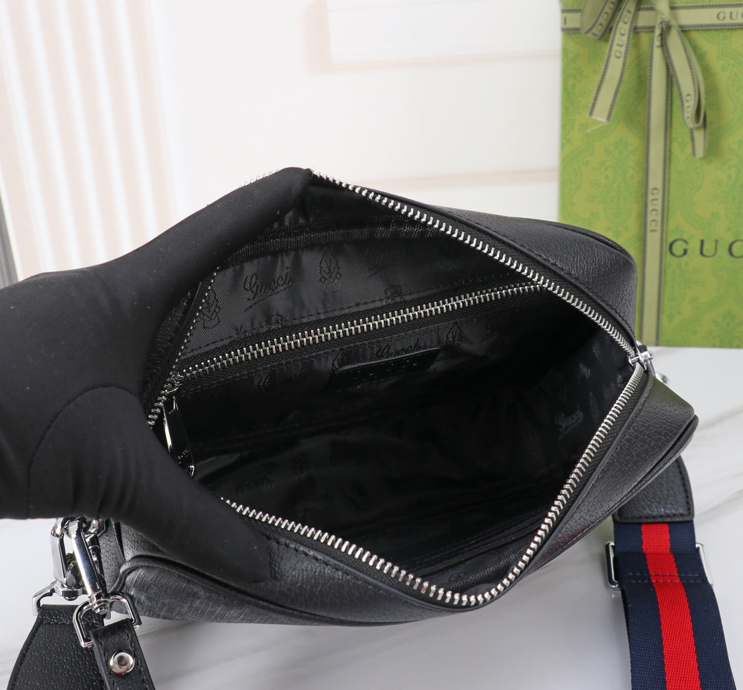 Sac Bandoulière Gucci GG Supreme Noir
