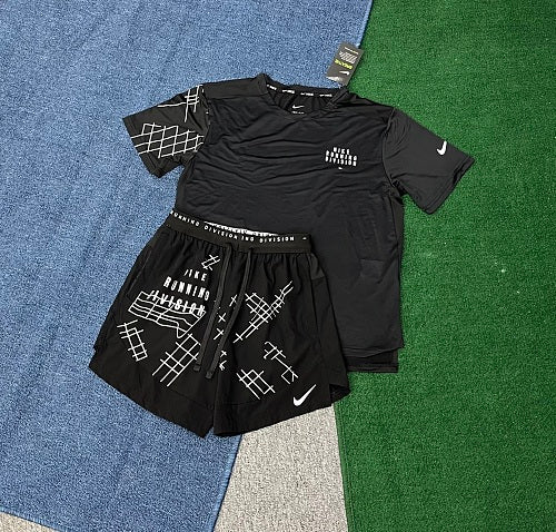 Ensemble Nike Running Division – T-shirt + Short