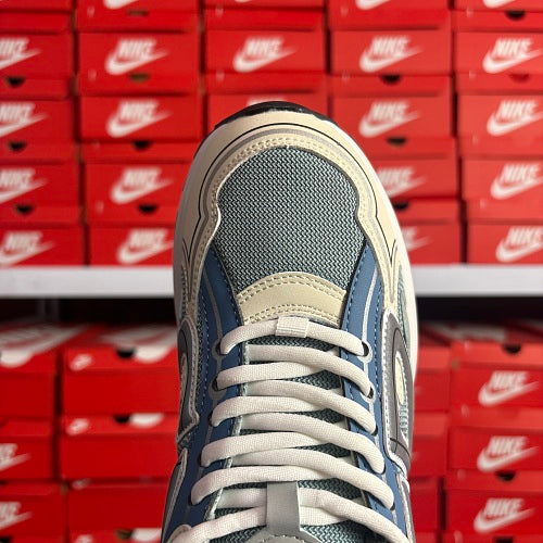 Dior B30 Sneaker – Grey Blue