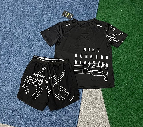 Ensemble Nike Running Division – T-shirt + Short